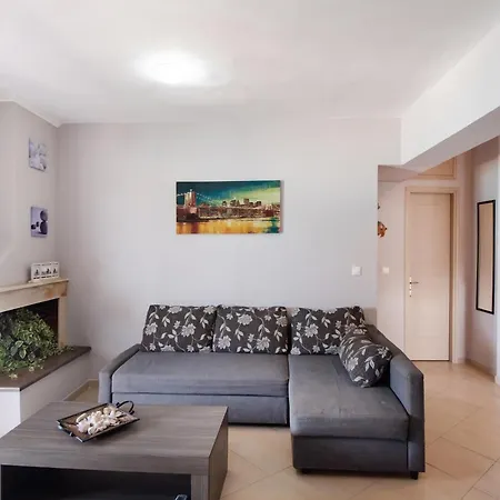 Apartament Summer Breeze Pondi